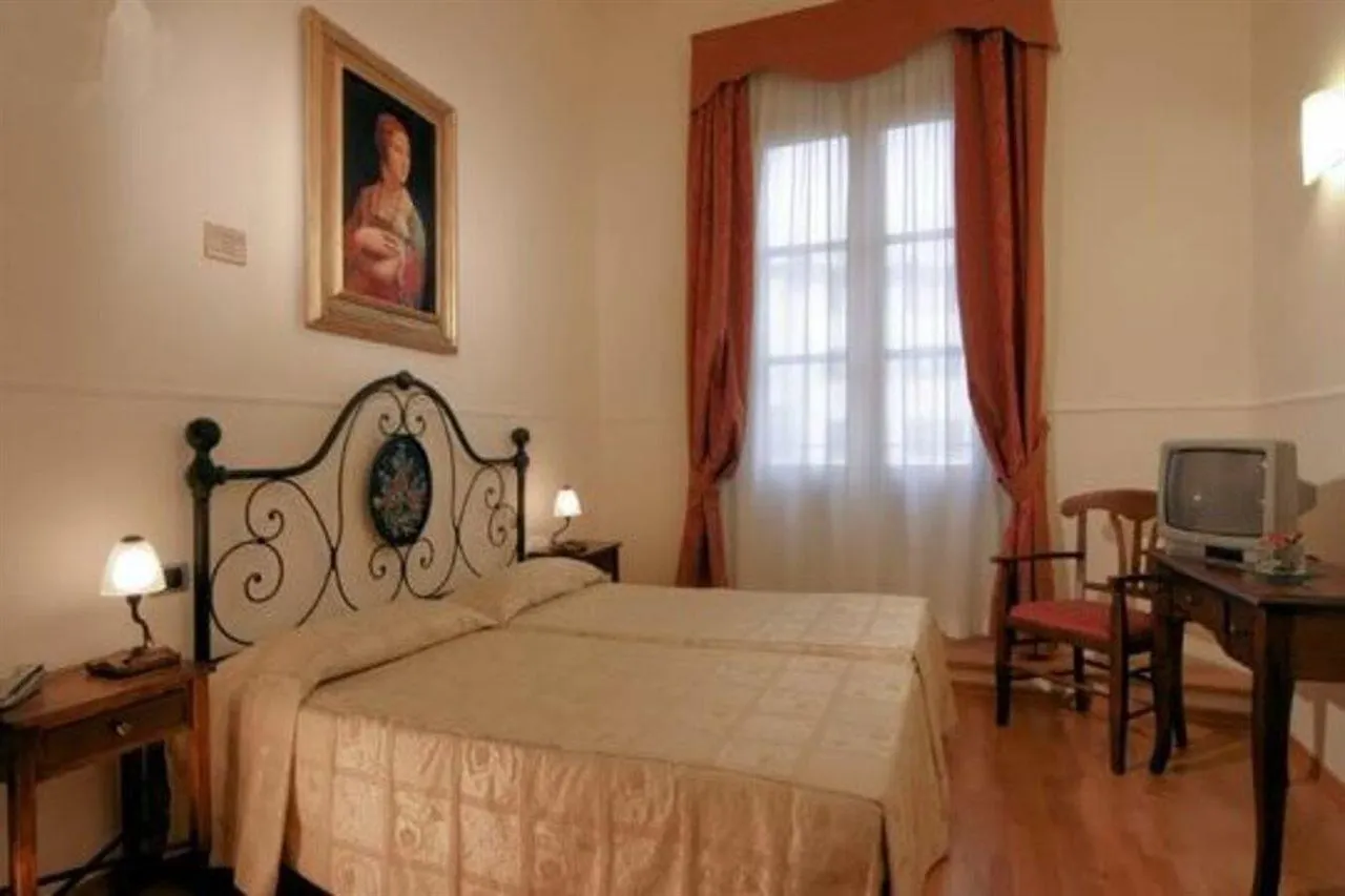Relais Hotel Centrale Dimora Storica Florence 4*,  Italie