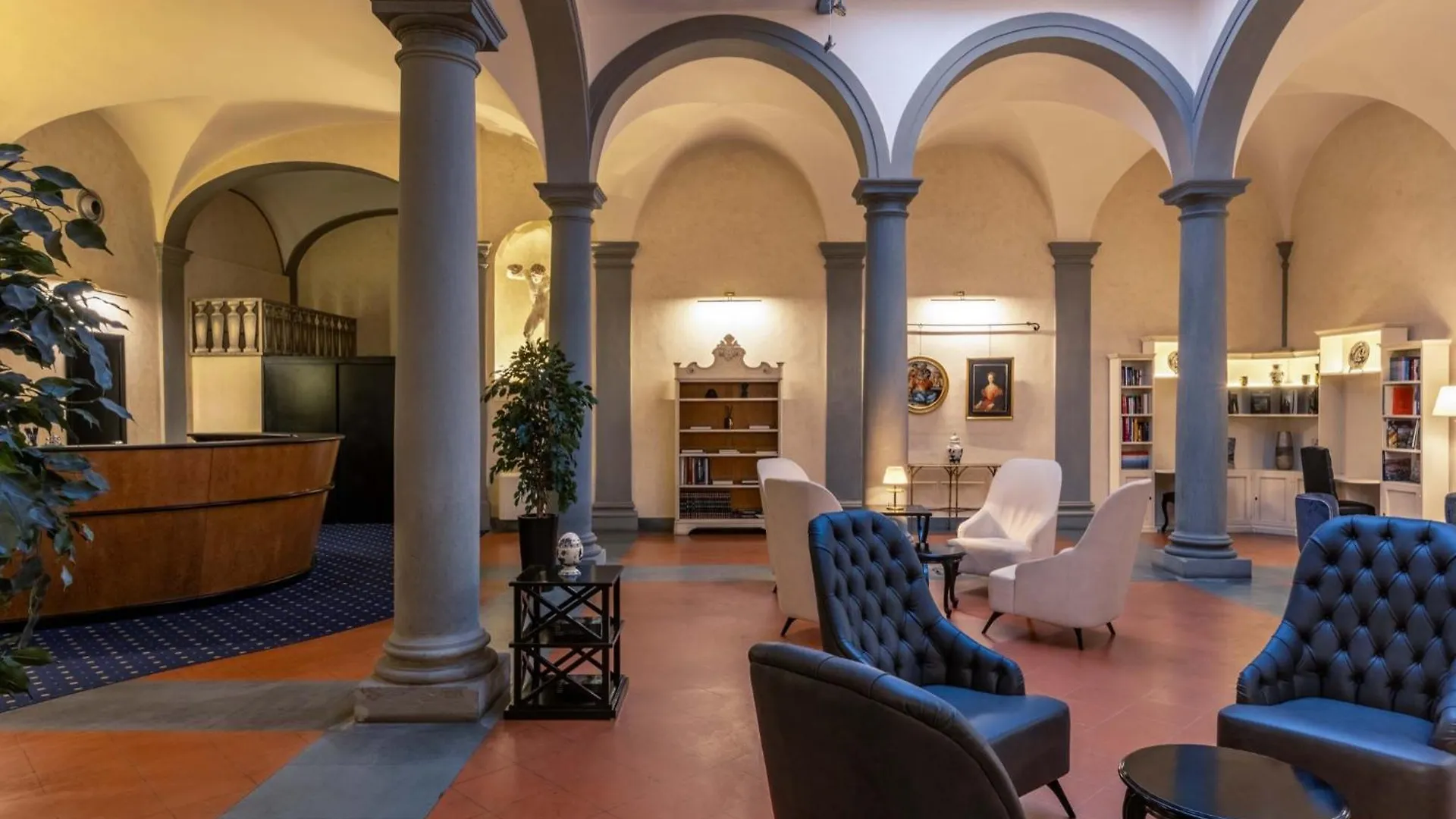 Relais Hotel Centrale Dimora Storica Florence